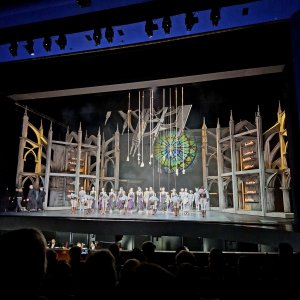 Der Glöckner von Notre-Dame Bild