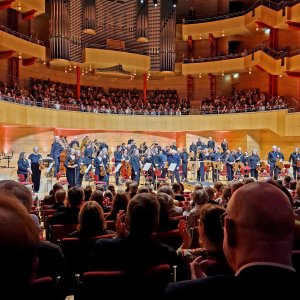 Sir Simon Rattle / Chamber Orchestra of Europe Bild